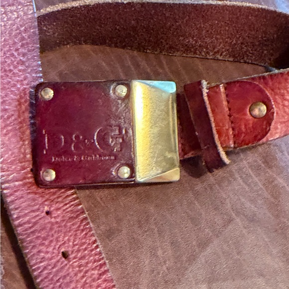 Dolce & GabbanaLeather Belt with Brass Buckle